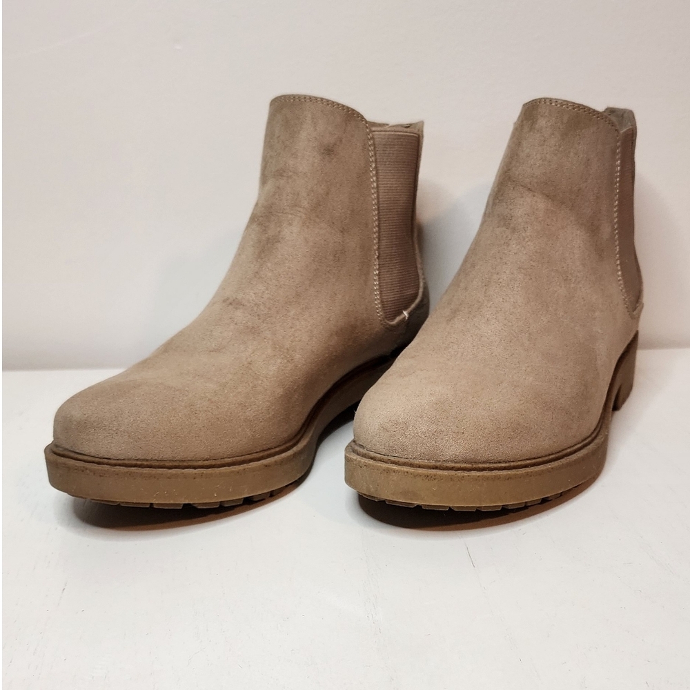 Espirit Tan Suede Boots - Picture 4 of 6